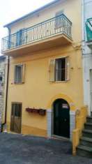 Foto Casalanguida- Casa indipendente in centro