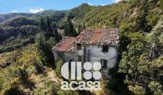 Foto CASALE DA RISTRUTTURARE