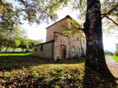 Foto CASALE di 4 vani e di 136 mq (VAGLIA) rif. AAJ001
