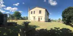 Foto CASALE di 6 vani e di 650 mq (PITIGLIANO) rif. AZ.AGR.P