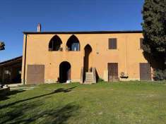 Foto CASALE in Vendita, pi di 6 Locali, 300 mq, SUVERETO