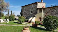 Foto Casale in Vendita, pi di 6 Locali, 430 mq (Montecatini Val di C