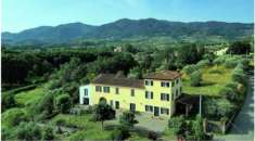 Foto Casale in vendita a Camigliano - Capannori 500 mq  Rif: 1231373