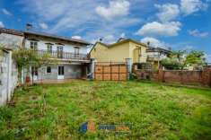 Foto Casale in vendita a Carmagnola