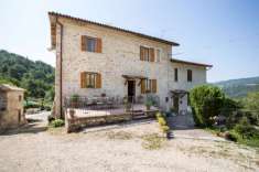 Foto Casale in vendita a Cascia