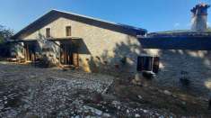 Foto Casale in vendita a Cascia