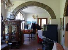 Foto Casale in vendita a Cesena