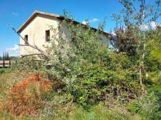 Foto Casale in vendita a Foligno