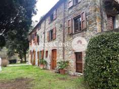 Foto Casale in Vendita a Lucca  Torre LU,  55100