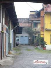 Foto Casale in Vendita a Magenta VIA VOLTA