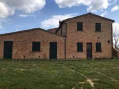 Foto Casale in vendita a Monteroni D'Arbia - 15 locali 540mq