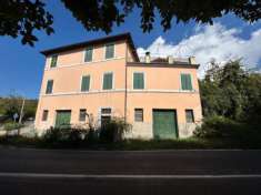 Foto Casale in vendita a Montopoli di Sabina