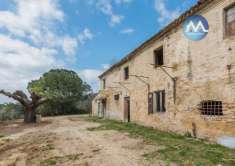 Foto Casale in vendita a Pesaro