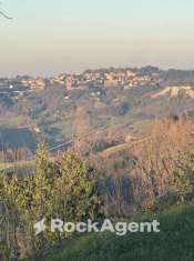 Foto Casale in vendita a Urbino