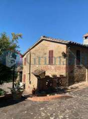 Foto Cascina in vendita a Torgiano
