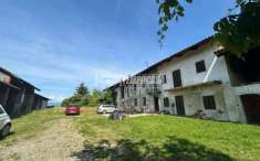 Foto Cascina in vendita a Volpiano