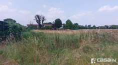 Foto CASTEL ROZZONE - TERRENO AGRICOLO 

In zona tranquilla, poco distante dal centro paese, proponiamo in vendita terreno agricolo per un totale di 4.430