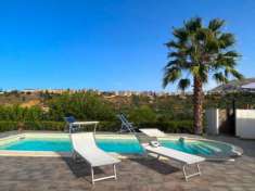 Foto CASTELDACCIA - CA105 - Villa con Piscina e 14500 Mq. di Terreno