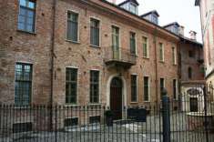 Foto Castello di Trofarello Attico di 187 mq in una splendida cornice settecentesca