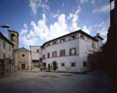 Foto Castello in vendita a Todi - 30 locali 900mq