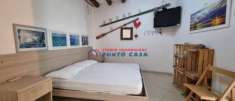 Foto CENTRO STORICO - Pressi Corso Italia - Bilocale arredato al 2p s/a con uso esclusivo del terrazzo  30mq ca. Ottimo per uso investimento. Euro 47 mil