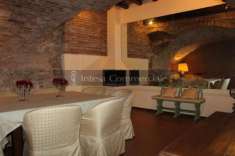 Foto Centro Storico , taverna e box