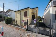Foto CESENA - OLTRESAVIO (BC452): bilocale  in discreto stato con INGRESSO INDIPENDENTE, corte privata e giardino/orto(130mq)