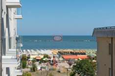 Foto Cesenatico Levante (AM101): ampio appartamento disposto su due livelli, con cantina e posto auto non assegnato.