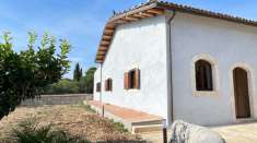 Foto Chalet in vendita a Noto