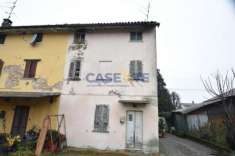 Foto Cielo-terra da ristrutturare in corte comune