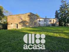 Foto COHOUSING IN BORGO AGRICOLO CON 27 ETTARI DI TERRENO