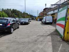 Foto COLLE MONFORTANI | Locale commerciale C/1 | Corte privata