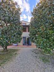 Foto COLONICA di 9 vani e di 270 mq (AREZZO) rif. PRA