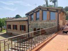 Foto Colonica in Vendita, pi di 6 Locali, 335 mq (Siena)