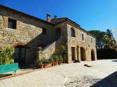 Foto Colonica in Vendita, pi di 6 Locali, 5 Camere, 400 mq (ASCIANO)