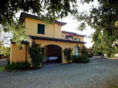 Foto Colonica in vendita a Crespina Lorenzana 600 mq  Rif: 715819