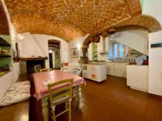 Foto Colonica in vendita a Tizzana - Quarrata 222 mq  Rif: 1328341