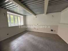 Foto COMO.PIAZZETTA ANZANI.