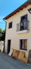Foto Deposito 60 mq asciutto  accesso indipendente  zona Onna LAquila