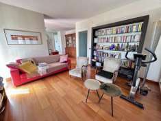 Foto Elegante appartamento tricamere ristrutturato in zona Ospedale