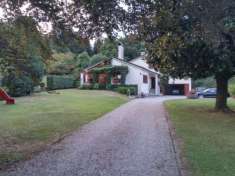 Foto Elegante villa tra i colli di Montegnacco