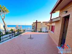 Foto Esclusiva Villa al mare in vendita a Terracina