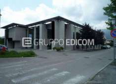 Foto Fabbricati costruiti per esigenze commerciali in vendita a Vittorio Veneto - Rif. 4509186