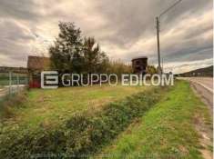 Foto Fabbricati per attivit  agricole in vendita a Momperone - Rif. 4528193