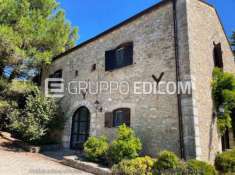 Foto Fabbricati per attivit  agricole in vendita a Piana degli Albanesi - Rif. 4497877