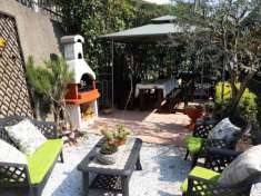 Foto Fantastico appartamento con giardino e box