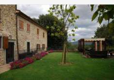 Foto Favolosa villa in pietra panoramica - 31 vani 820 Mq