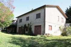 Foto Ficulle - Porzione di abitazione indipendente con giardino e terreno in vendita a pochi chilometri da Orvieto