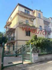 Foto Fidene 3 locali luminoso