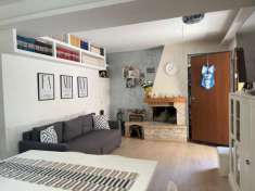 Foto Fidene 4 locali con cortile privato